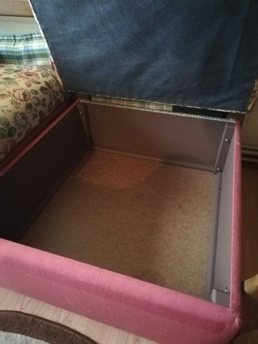 Canapea + fotoliu din lemn masiv