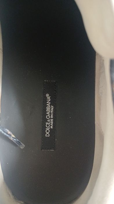 Dolce & Gabbana 42