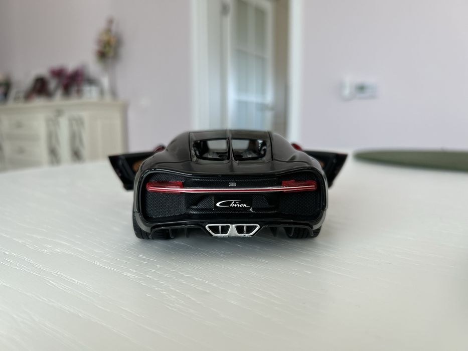 Maisto Macheta auto Buggati Chiron 1/24