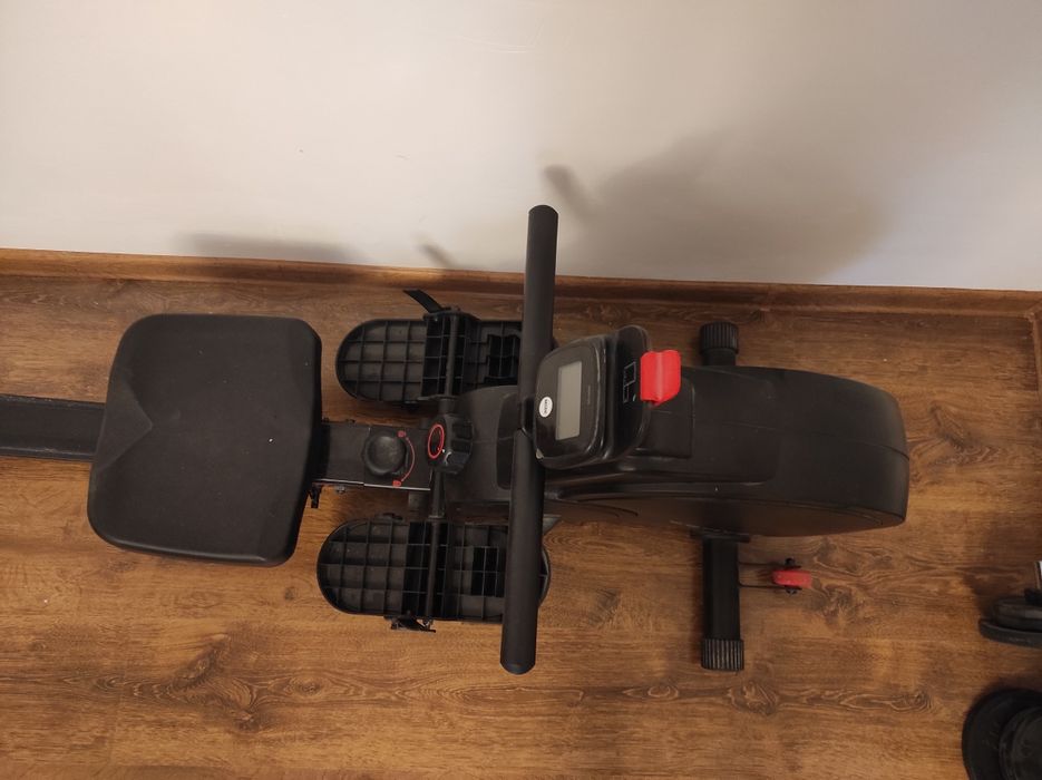 Aparat de vaslit / Rowing machine domyos 120