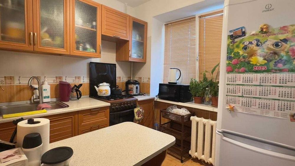 Продается 3х комн кв. в центре в мкр. Центральный 87б
