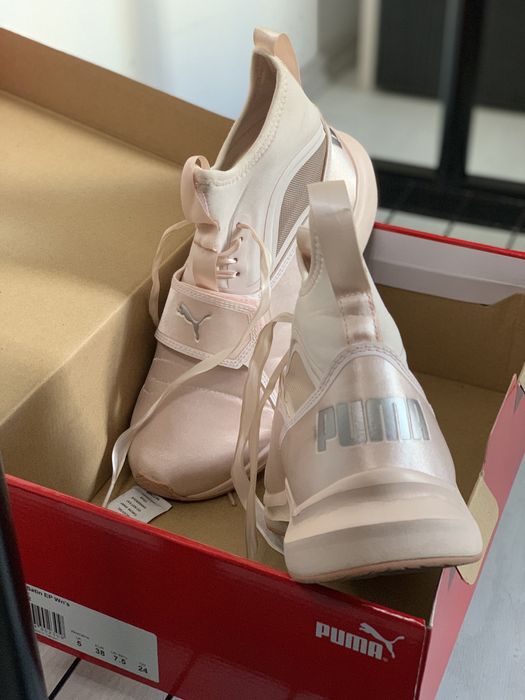 Sneakers Puma Phenom Satin by Rihanna