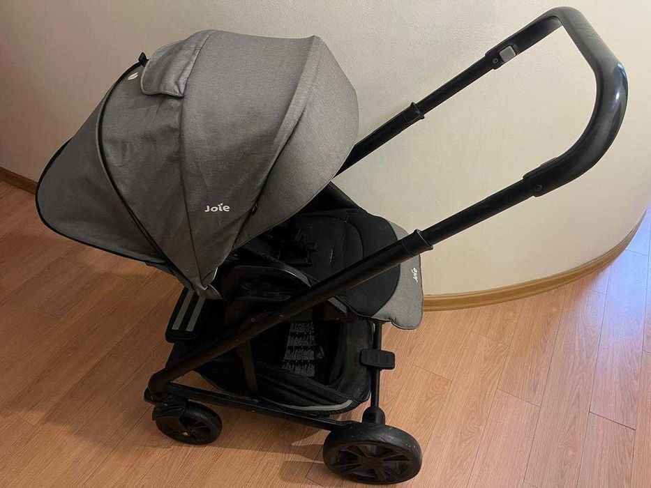 Коляска прогулочная