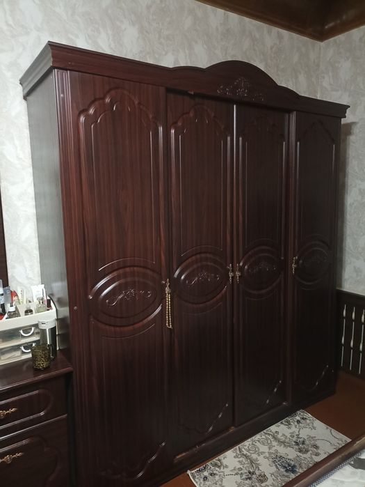 Спальня гарнитур комплект яхши холатда матрас ортопедический