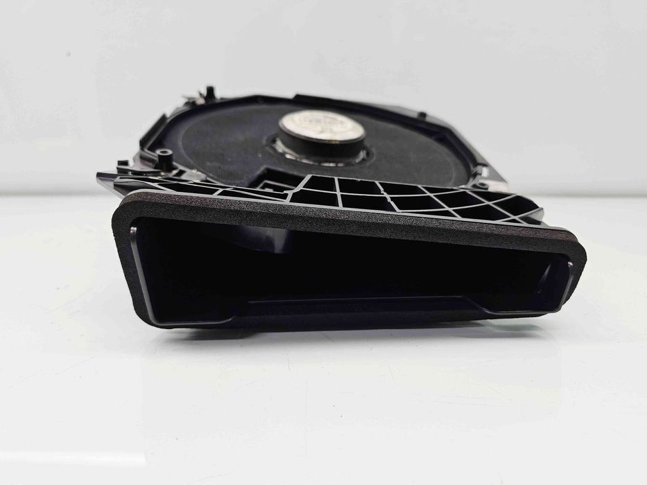 Subwoofer Bmw 3 (F30) [Fabr 2012-2017] 9210147