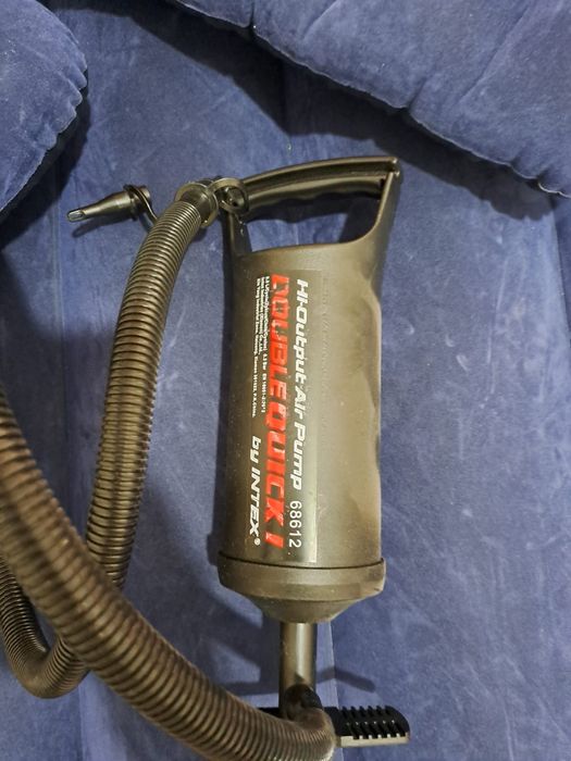 Продается большой надувной матрас двухместный