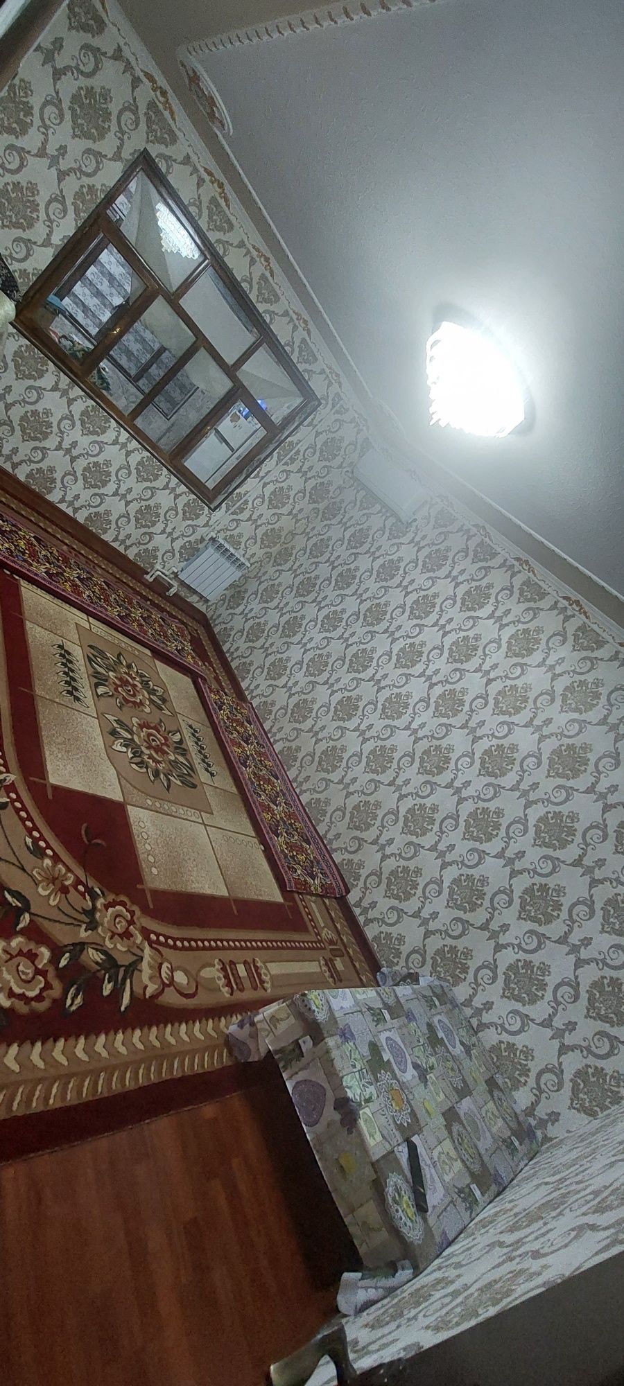 Срочно продаётся 2 комнатная квартира