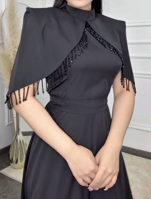 Платья новая чер