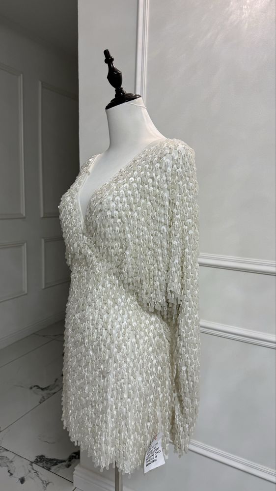 Rochie Asos alba cu perle