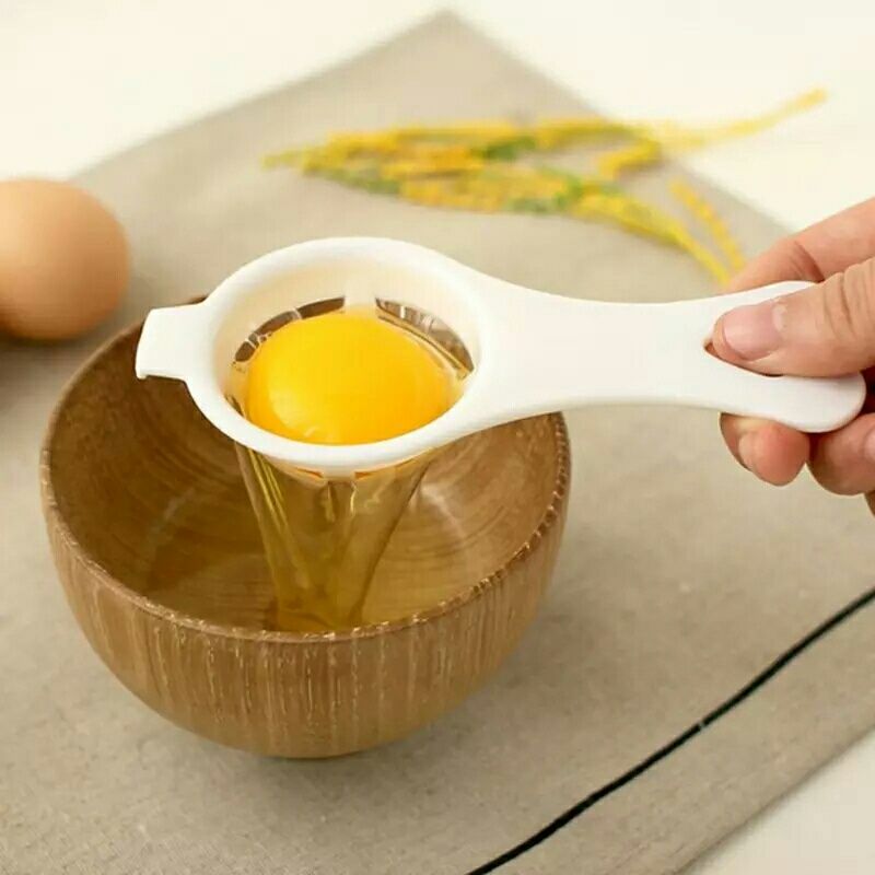 Сепаратор яиц. Пластиковый разделитель яиц с белым желтком.