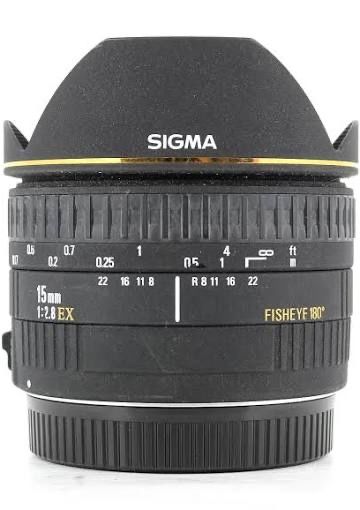 Sigma 15mm F2.8 Fish-eye - montura Canon EF