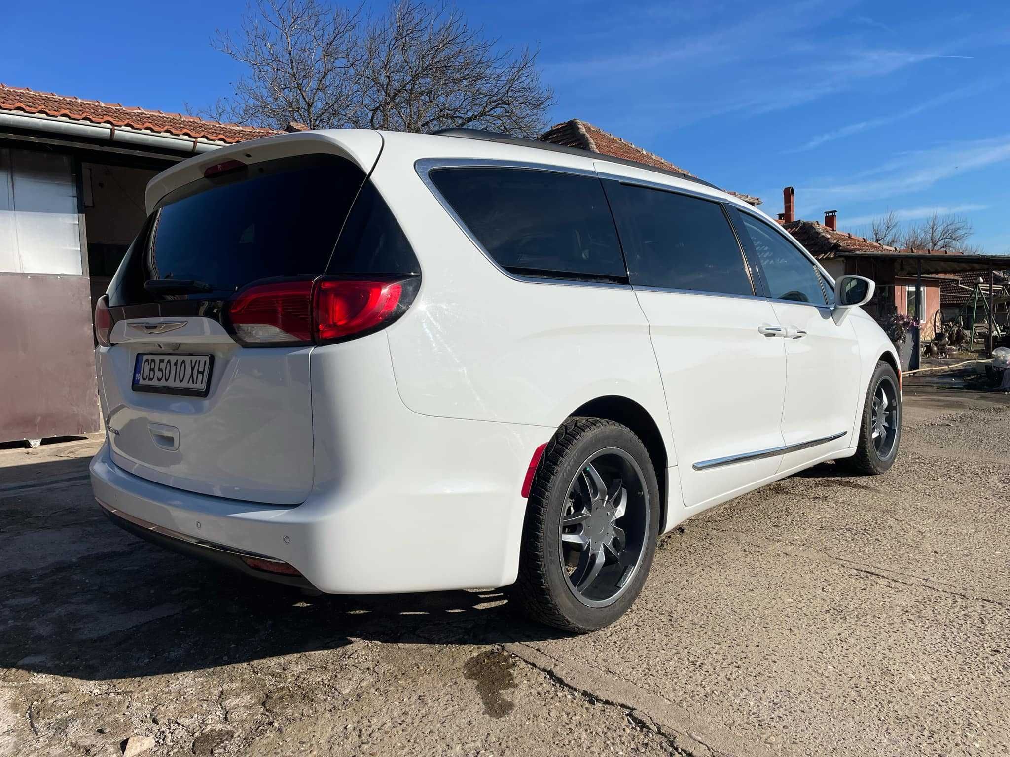 Chrysler Pacifica Touring L 3.6 Pentastar