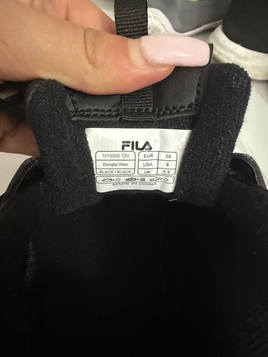 Маратонки Fila 39 номер
