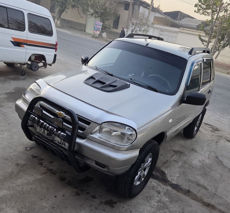 Niva Chevrolet Sotiladi