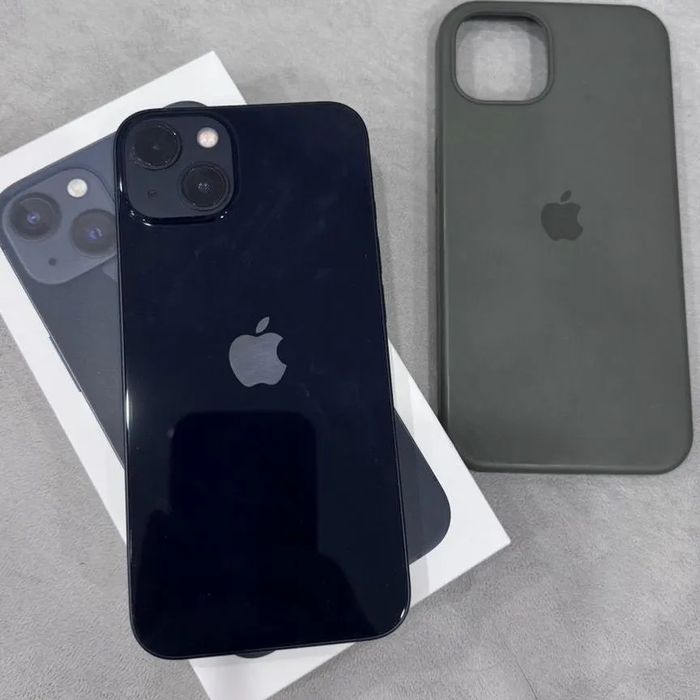 Iphone 13 (128гб) с коробкой