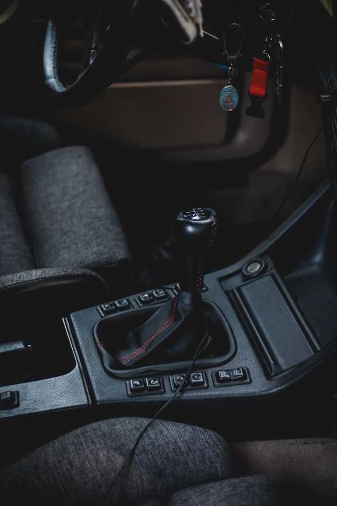 De vanzare BMW 318i E30 Touring