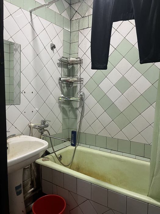 N5718 Shayxontohur tumani Chorsu Bozoriga 200 metr 2/4/9