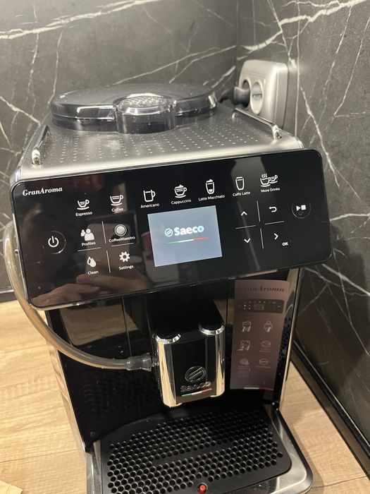 Кафеавтомат SAECO GRANAROMA SM6585/00 1800.00 ml