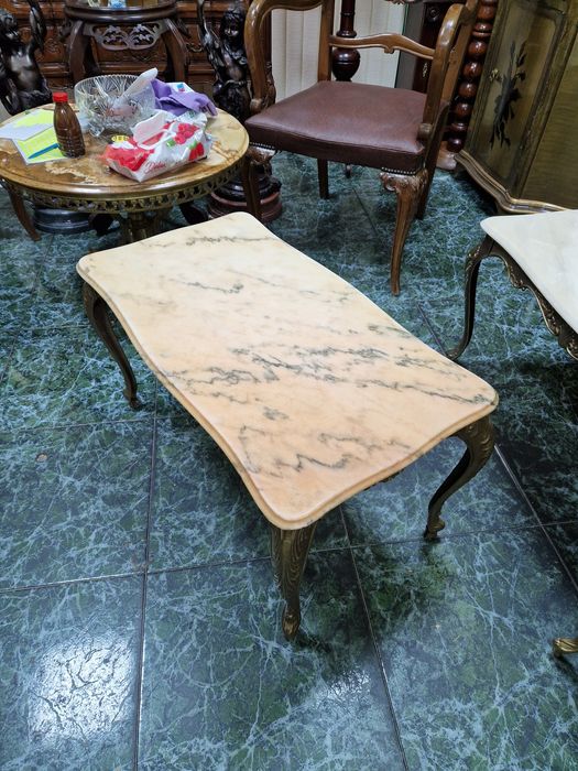 Чудесна английска бронзова белгийска масичка с оникс