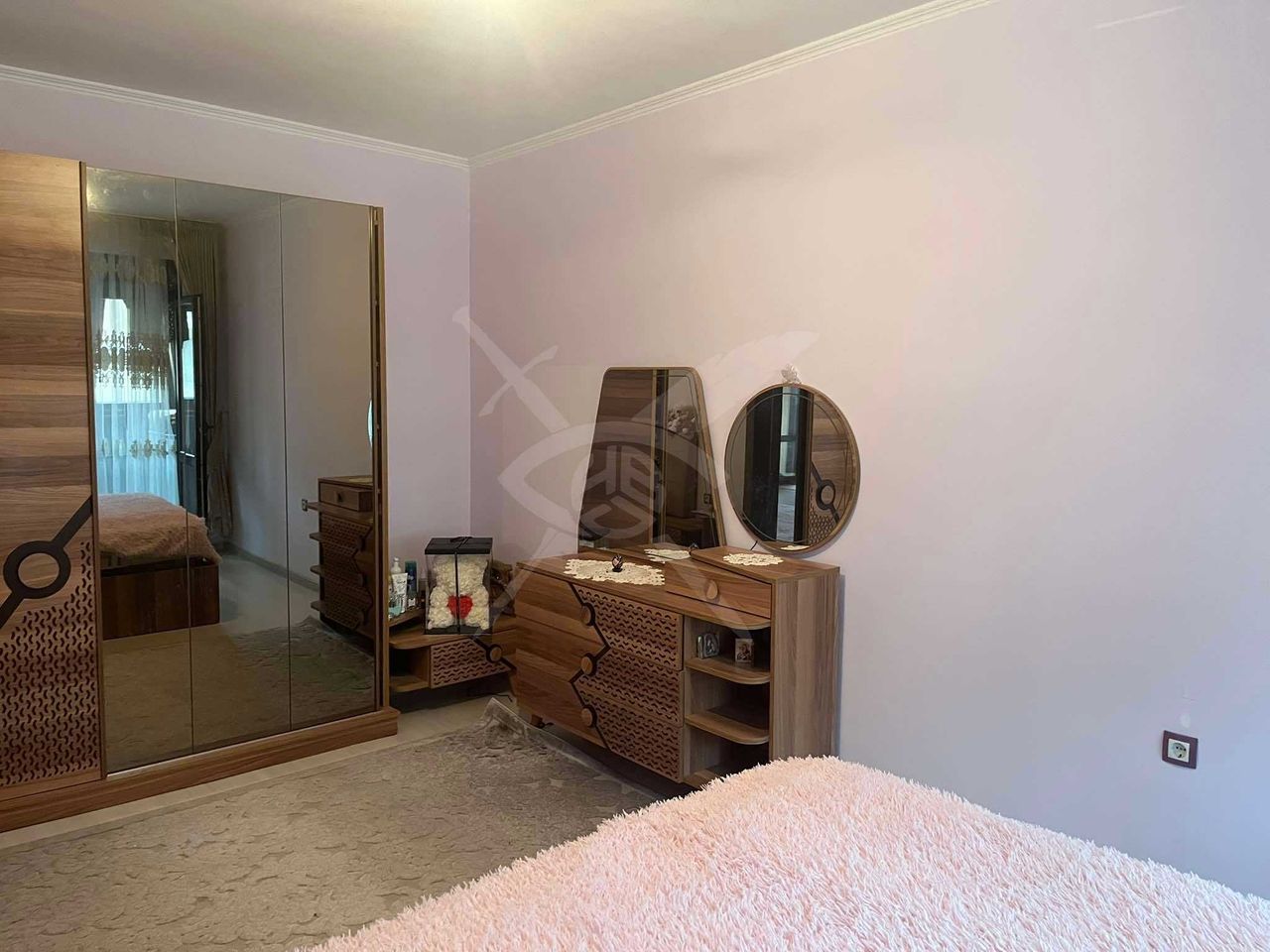 Продава се Тристаен апартамент в Пловдив, Остромила - 120 кв.м за 1634 €/кв.м - Снимка #6