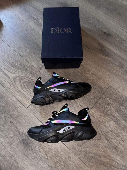 Dior B22