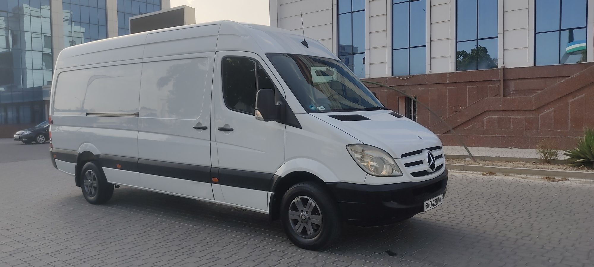 Mercedes sprinter 2011 yil 615000yurgan motor 271 zavod gaz