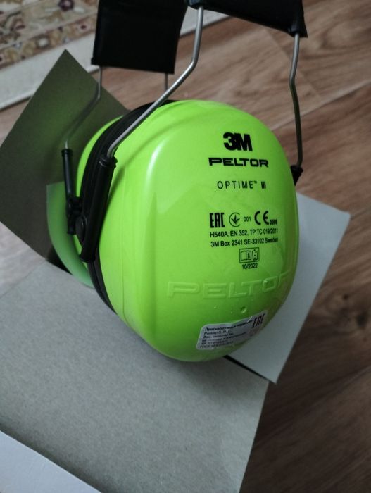 Продам противошумные наушники 3М PELTOR OPTIM III