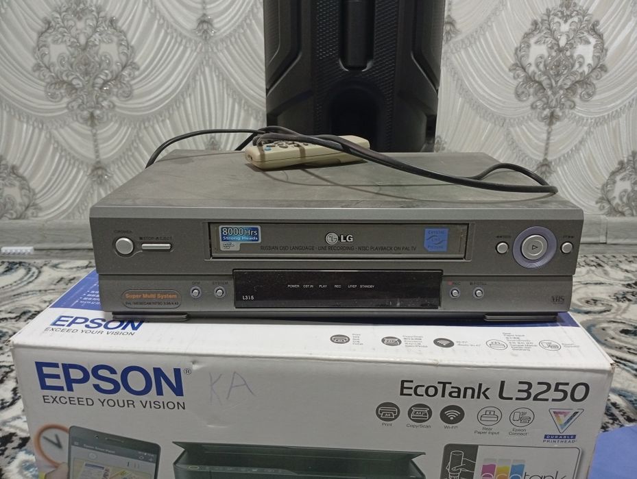 Срочно продается Ведиомагинтафон LG