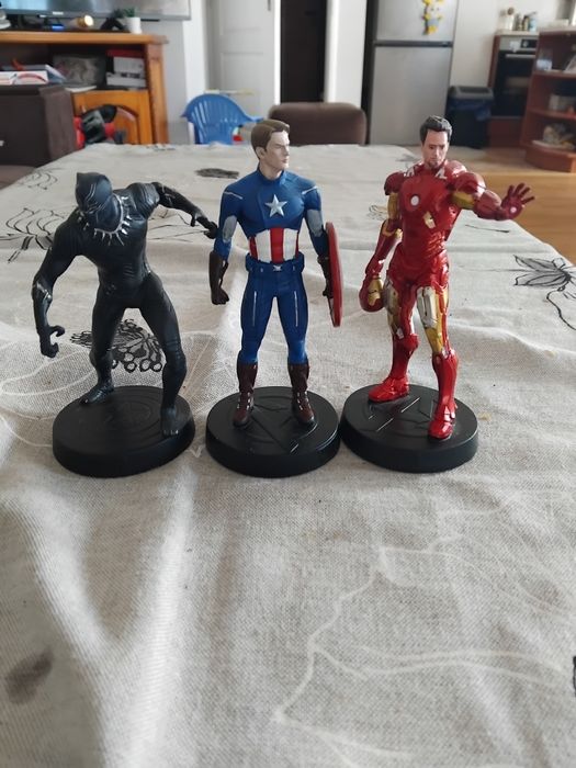 Фигурки от колекцията на Marvel