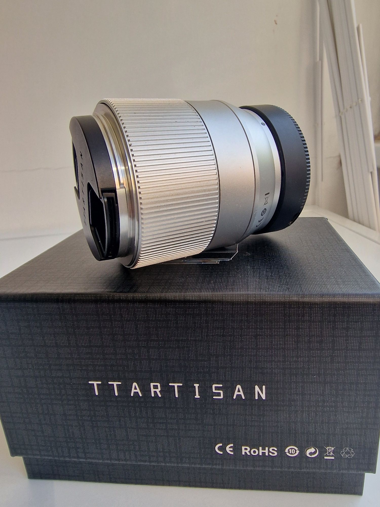 Ttartisan 56mm f1.8 обектив за Sony