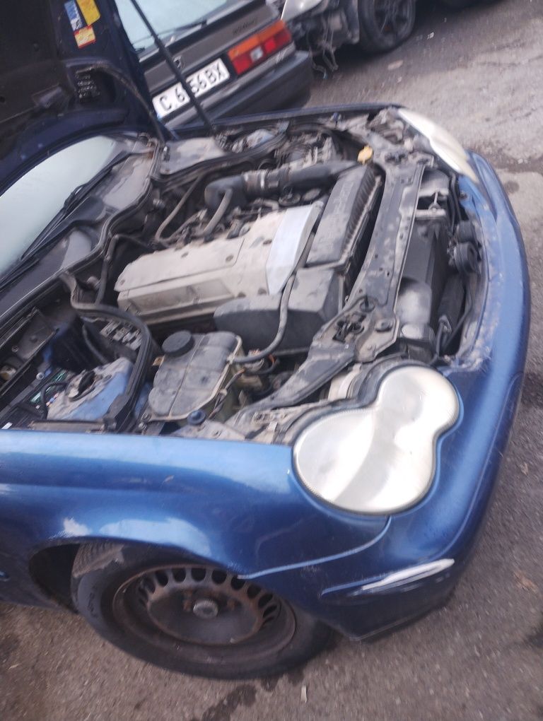 Mercedes c180 c200 w203 на части