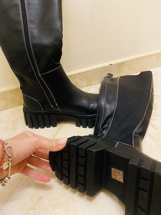 Нови ботуши- еко кожа/ черни