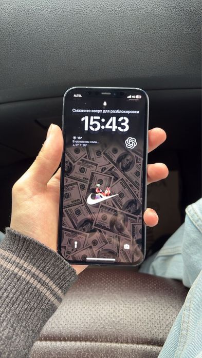Продаю Iphone 12 64гб
