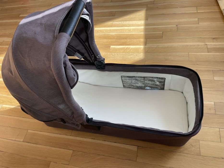 Твърди кошове за Baby Monsters Easy Twin 4