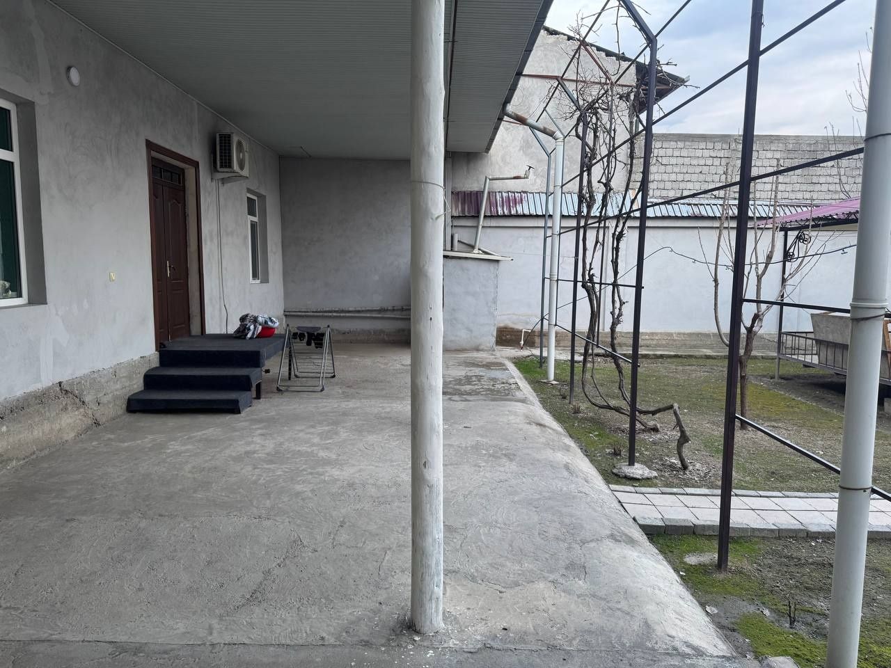 Продаю дом свой 6 соток. 5 комнат.
