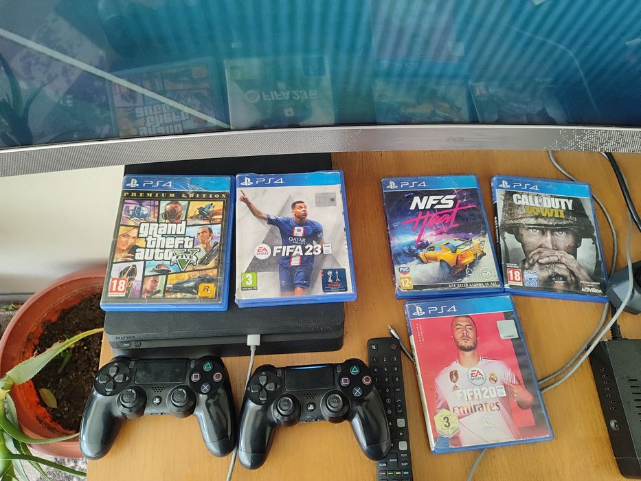 Пс 4 состояние отличное