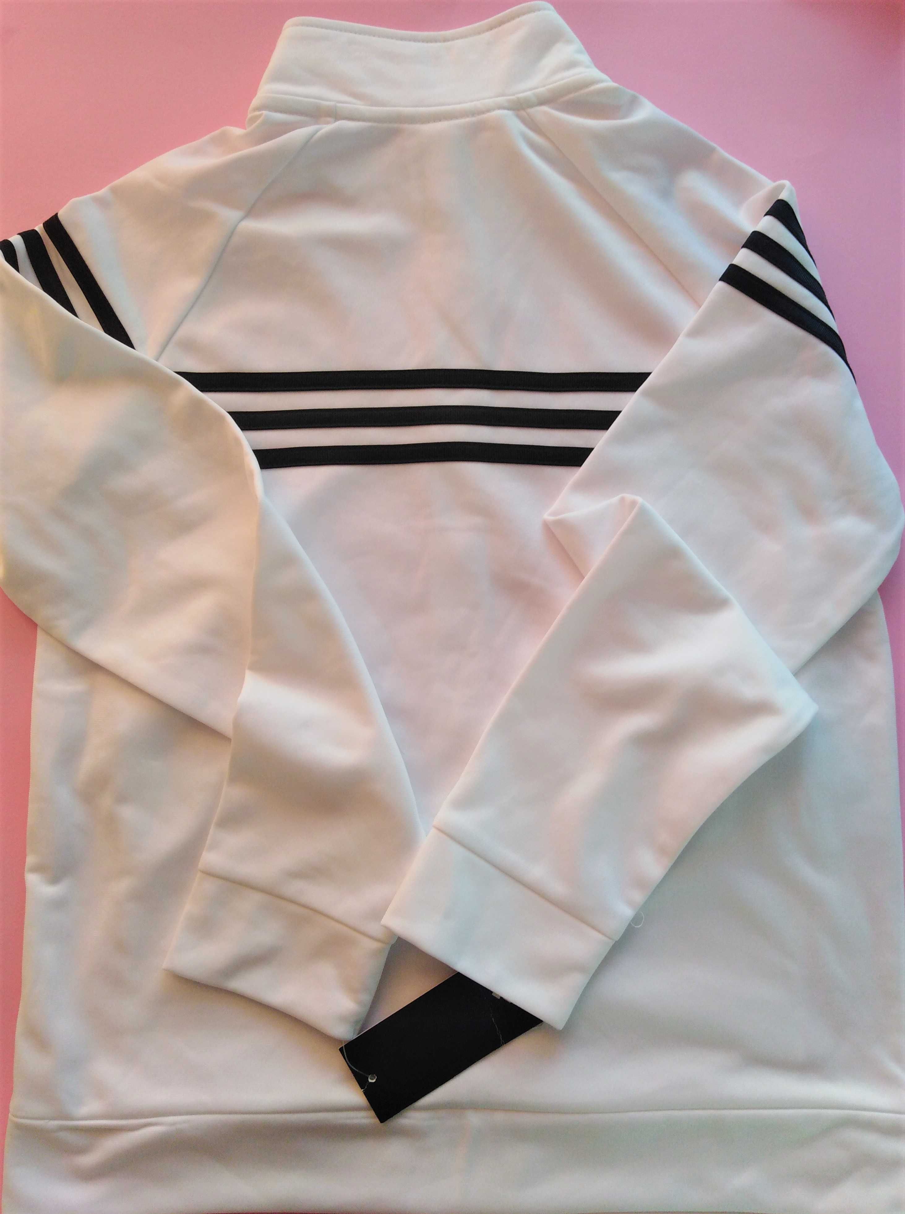 Суитшърти , горнища Adidas,  Nike, Star Wars и др.