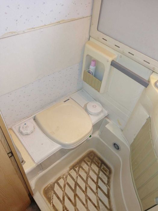 Продавам кемпер Фиат Дукато