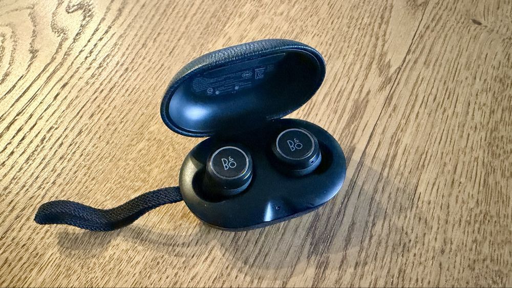 Слушалки B&O Beoplay E8 (Gen 1)