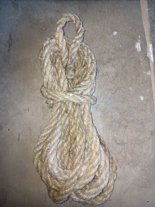 Арканы, ремень .  қайыс