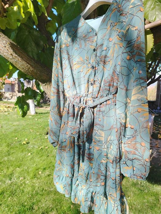 Дамска рокля 18 лв