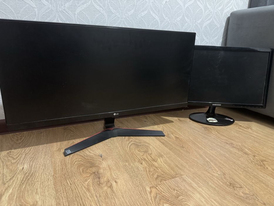 Монитор продается