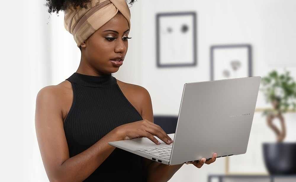 ASUS S14 OLED 600Nits 1TB 32GB Ryzen AI 9 HX 370 SIGILAT Garantie 2ani