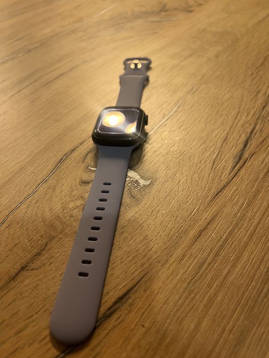 Apple Watch 7 Nike - 41 90%  baterie