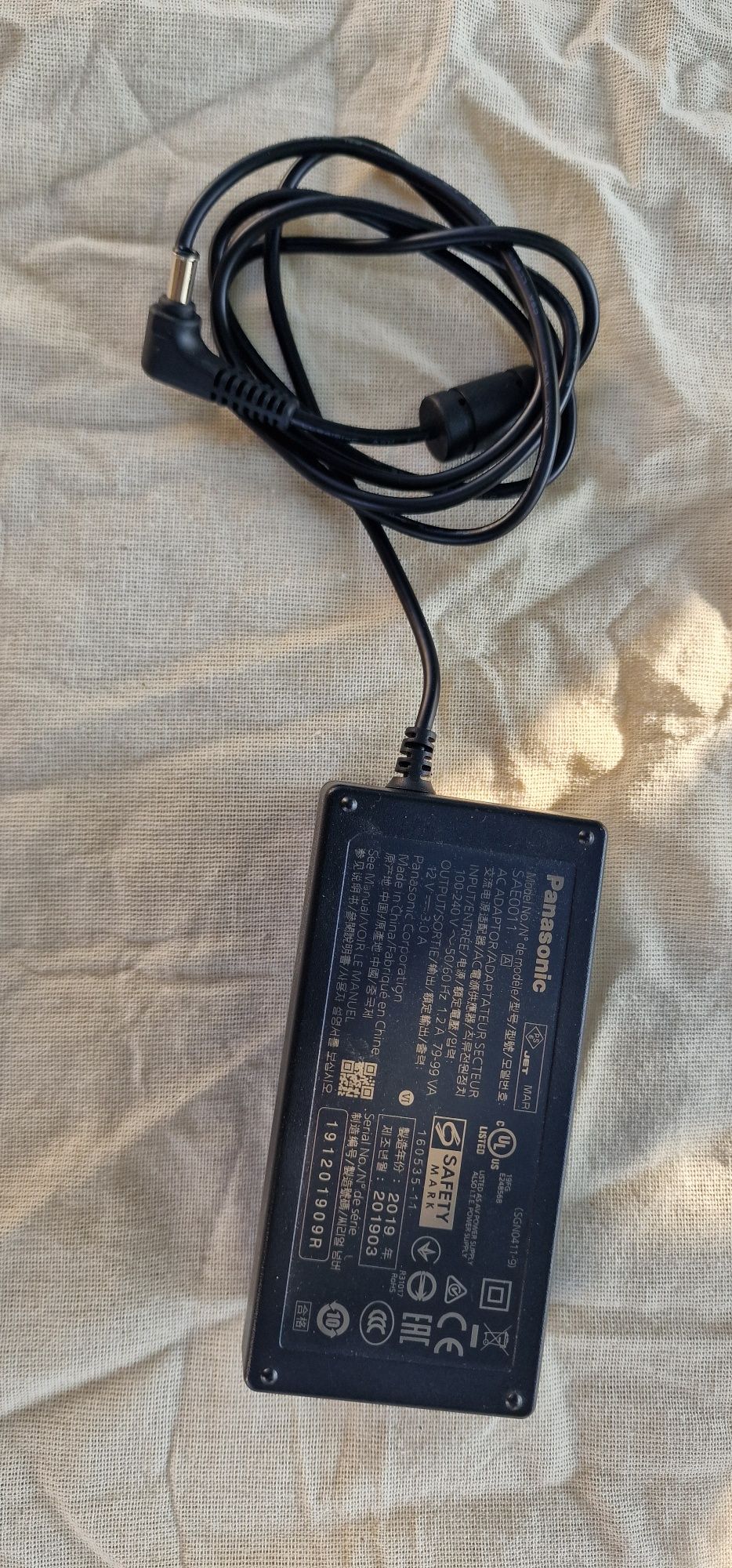 Видеоштатив, блок питания  Panasonic,.
