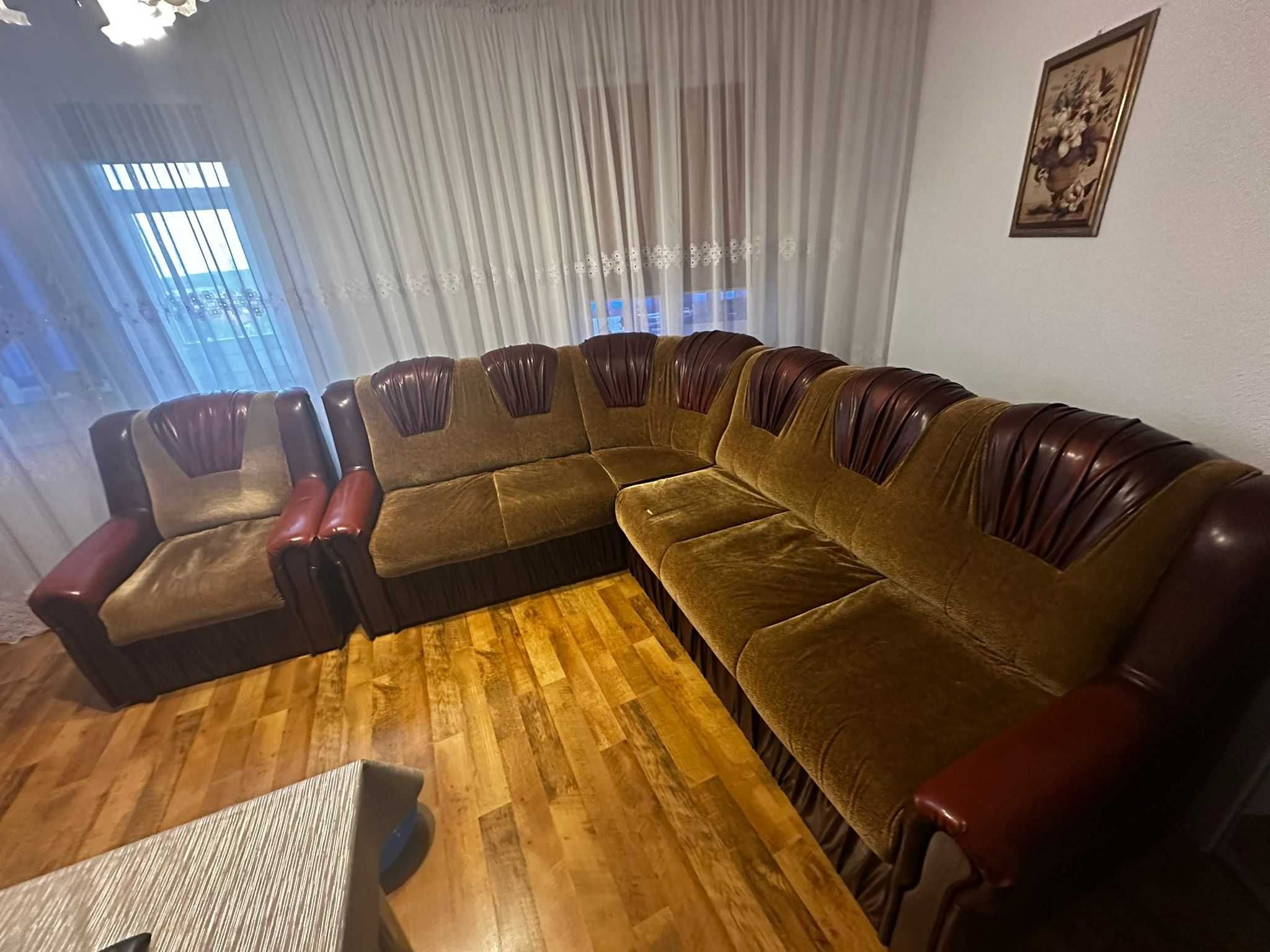 Vand canapea coltar extensibil si fotoliu Slobozia