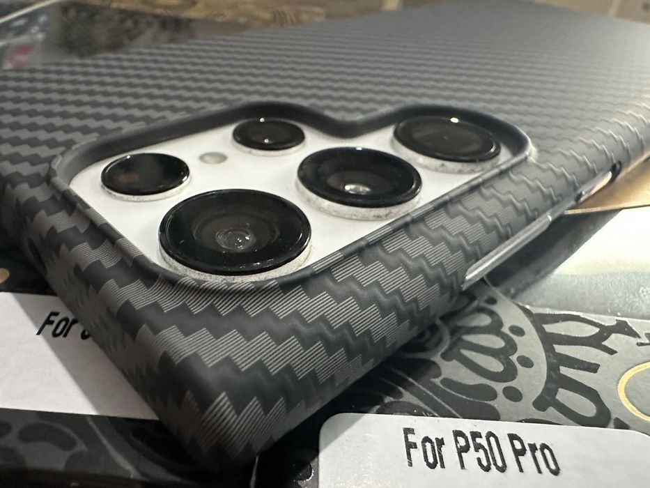 Лукс ултра тънък гръб Carbon за iPhone , Samsung,Huawei