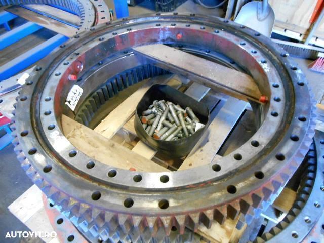 coroana rotire case poclain - 32257c27