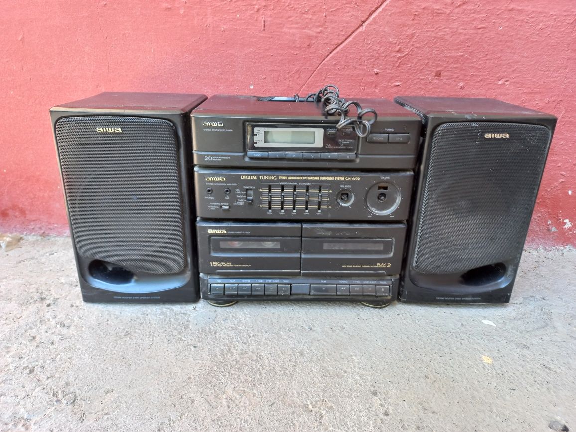 Магнитафон aiwa.