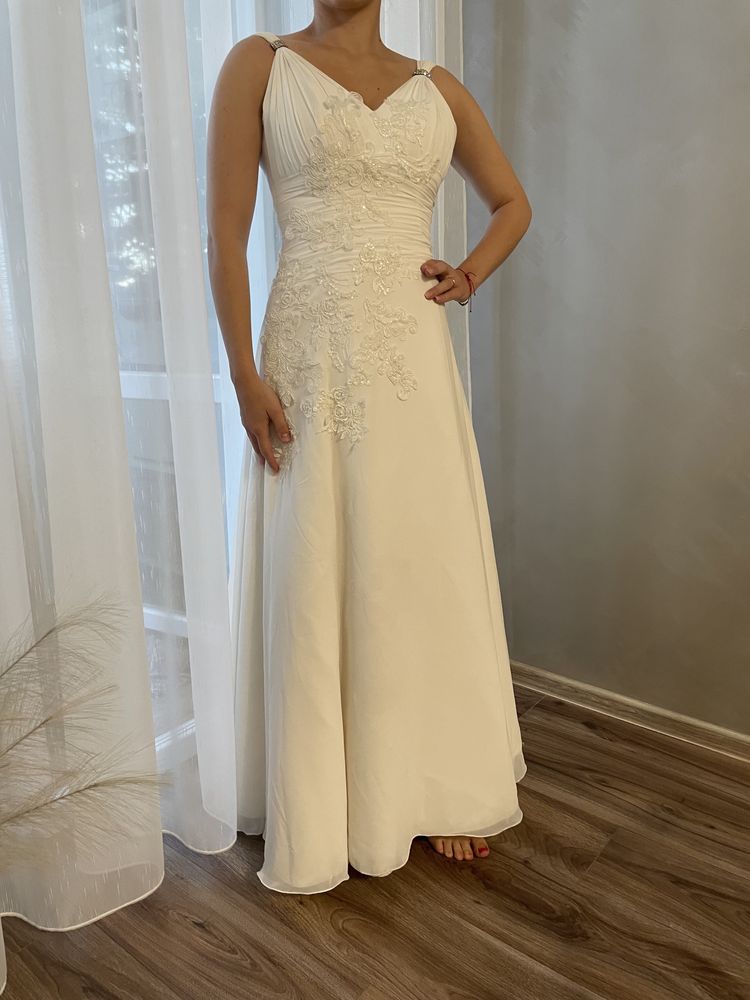 Vand rochie de mireasa A line